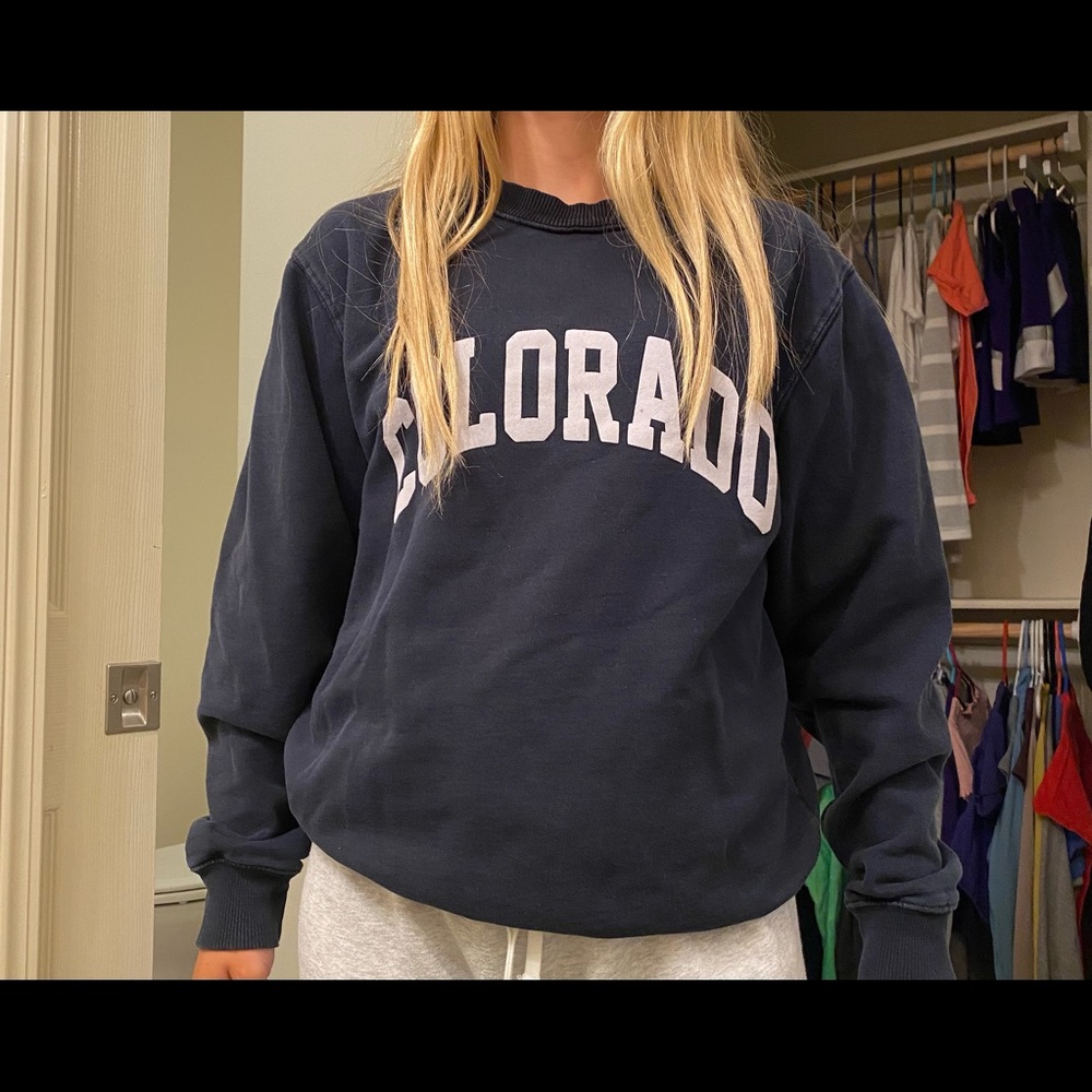 -Brandy Melville "Colorado" sweatshirt